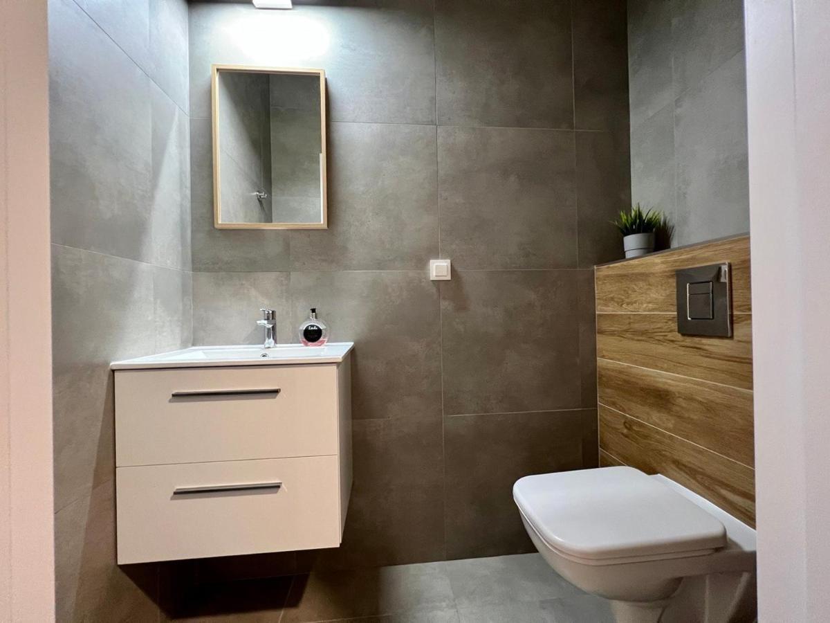K22 Large Family Apart Komputerowa Варшава Экстерьер фото